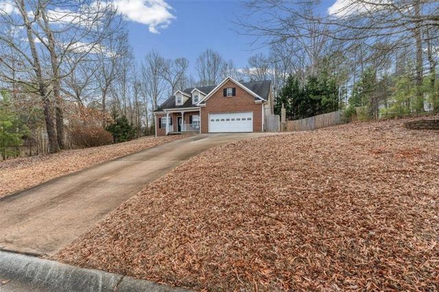 121 Foxwood Court, Villa Rica, GA 30180