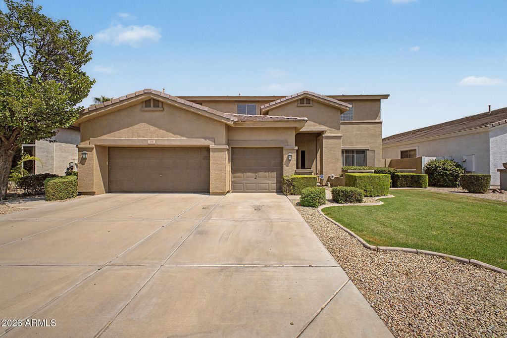 738 E SCORPIO Place, Chandler, AZ 85249