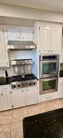 3014 La Quinta Drive, Missouri City, TX 77459