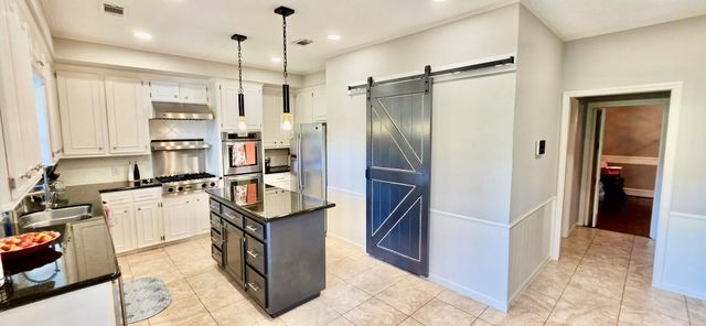 3014 La Quinta Drive, Missouri City, TX 77459