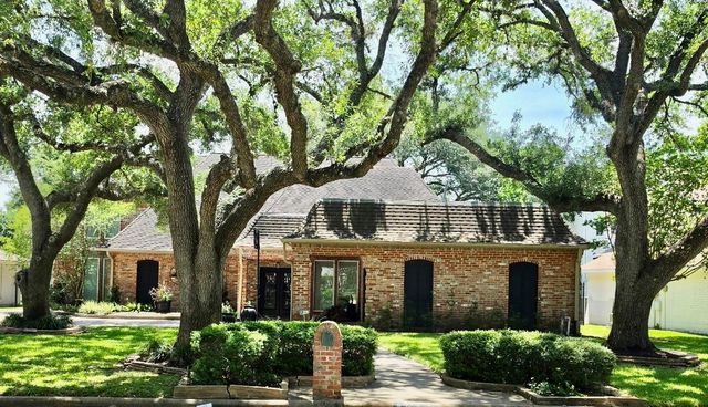 3014 La Quinta Drive, Missouri City, TX 77459