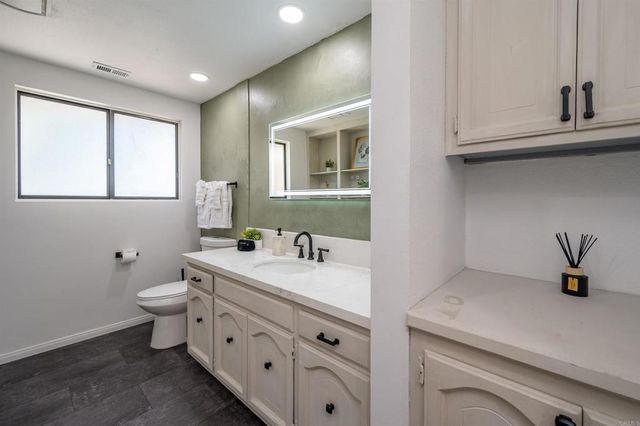 89 Bear Valley Heights Road, Escondido, CA 92027
