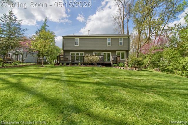 19727 Scenic Harbour Drive, Northville, MI 48167