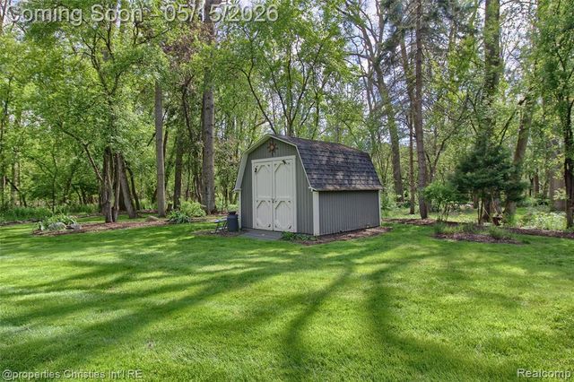 19727 Scenic Harbour Drive, Northville, MI 48167