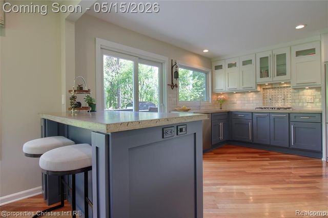 19727 Scenic Harbour Drive, Northville, MI 48167