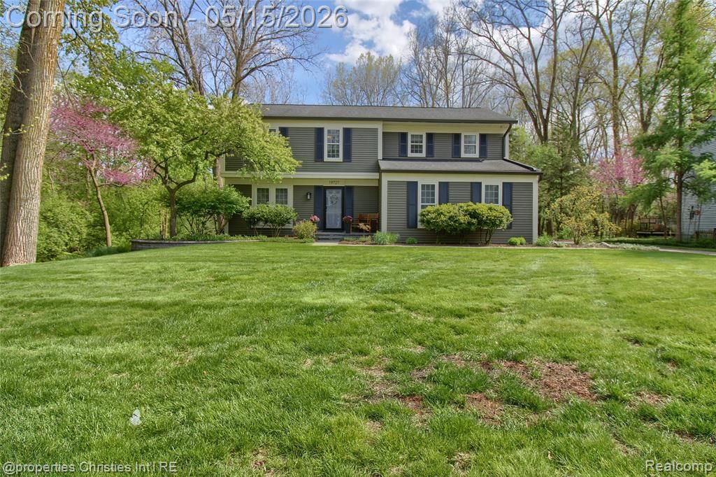 19727 Scenic Harbour Drive, Northville, MI 48167