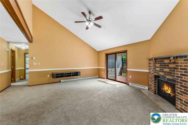 28 Penn Forest Trail, Penn Forest Twp, PA 18210