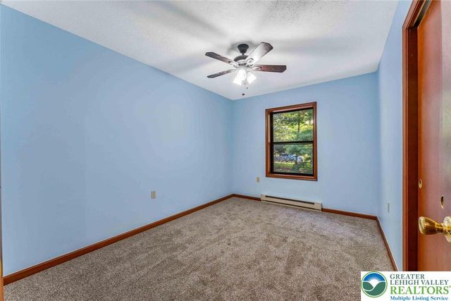 28 Penn Forest Trail, Penn Forest Twp, PA 18210