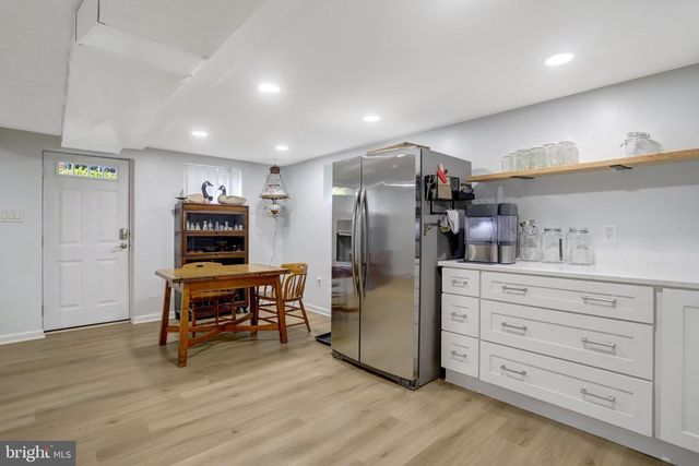 5510 KINGS PARK DR, Springfield, VA 22151