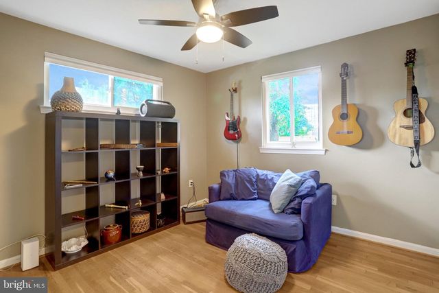 5510 KINGS PARK DR, Springfield, VA 22151