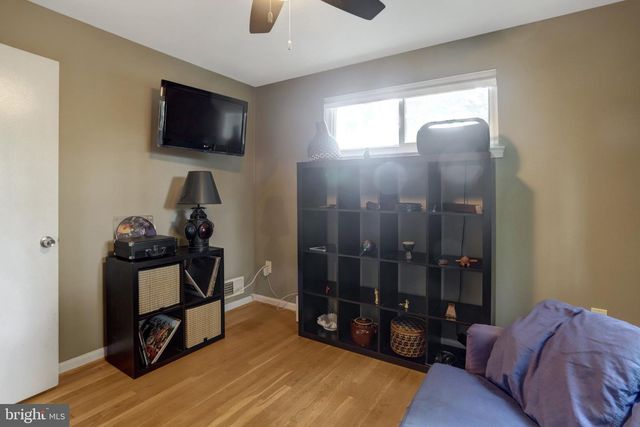 5510 KINGS PARK DR, Springfield, VA 22151