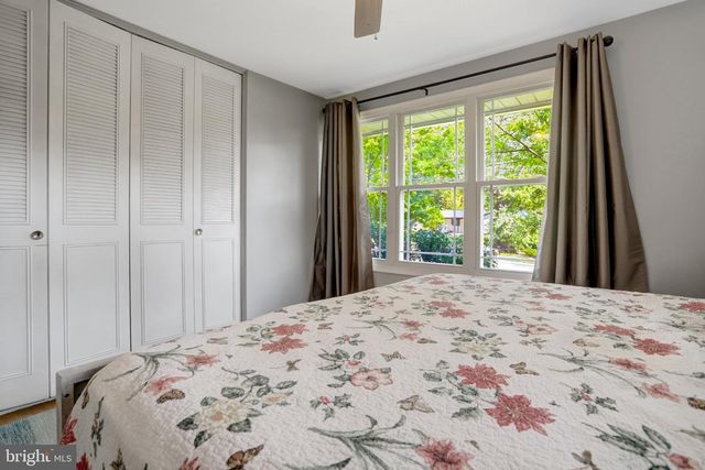 5510 KINGS PARK DR, Springfield, VA 22151