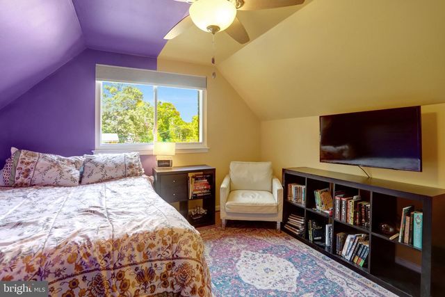 5510 KINGS PARK DR, Springfield, VA 22151