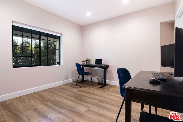 13220 Erwin Street, Van Nuys, CA 91401