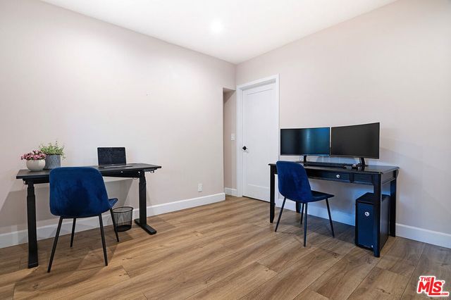 13220 Erwin Street, Van Nuys, CA 91401