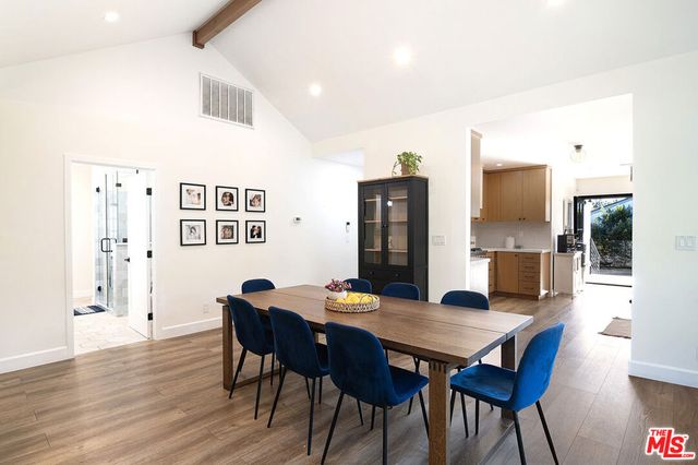 13220 Erwin Street, Van Nuys, CA 91401
