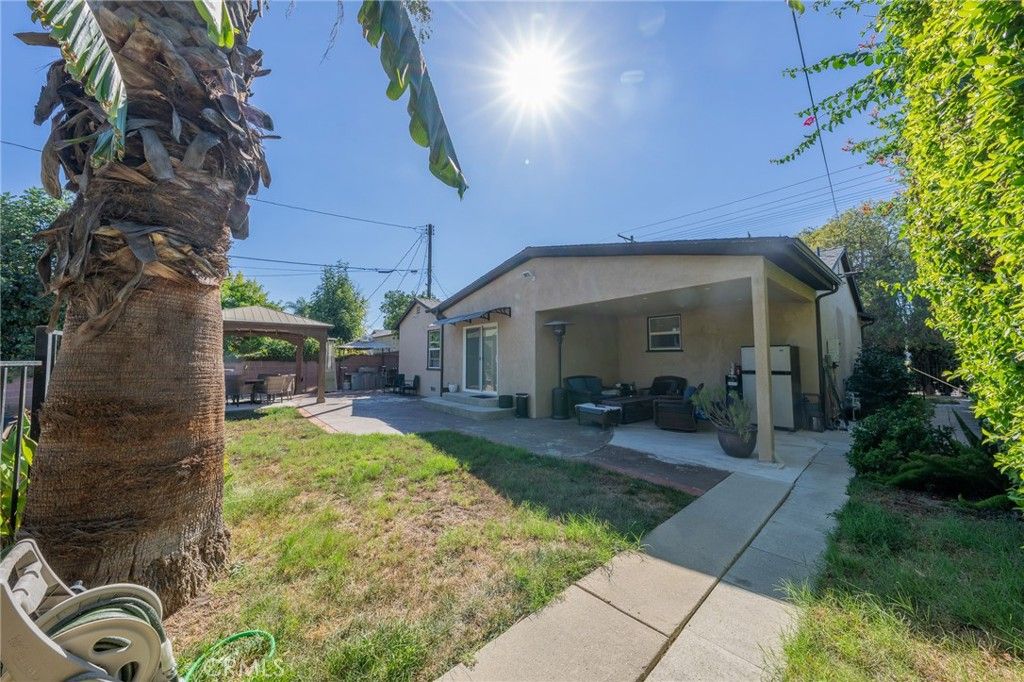 9720 Hayvenhurst, North Hills, CA 91343 — photo 4