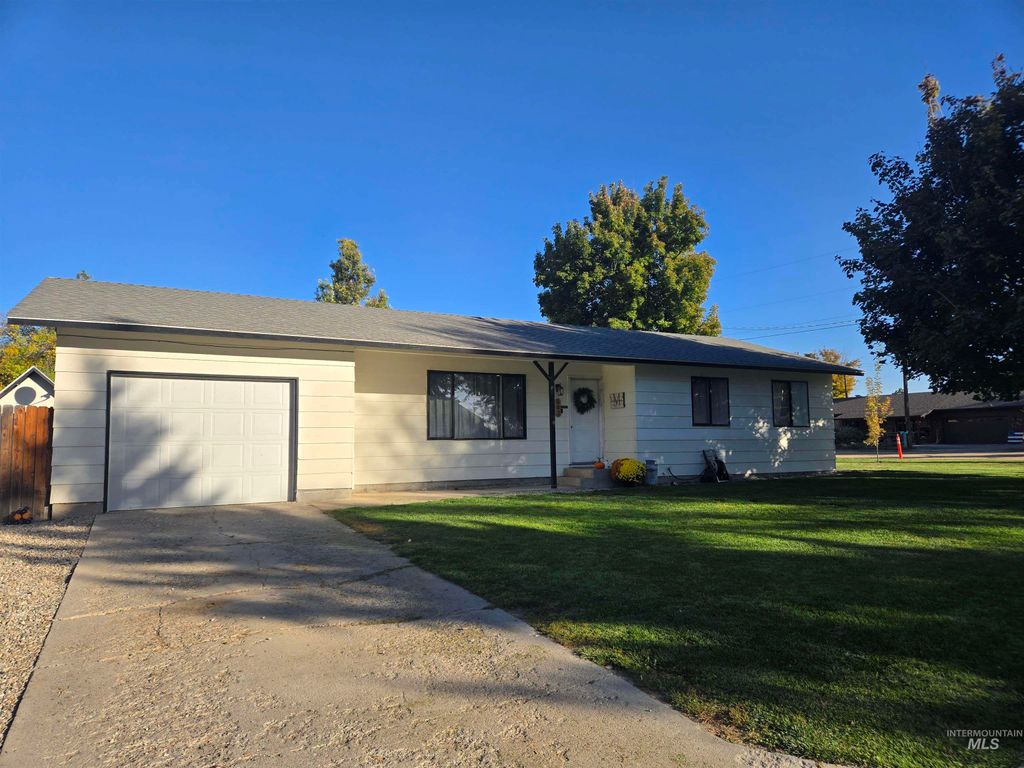 602 Poplar Ave, New Plymouth, ID 83655 photo 2