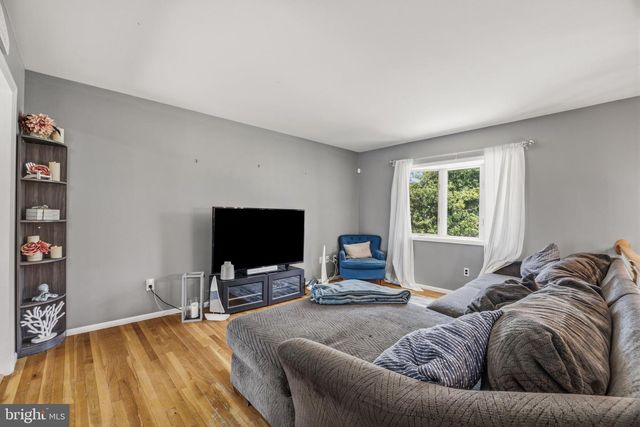 240 S CAROLINA AVE, Pasadena, MD 21122