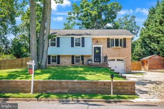 240 S CAROLINA AVE, Pasadena, MD 21122