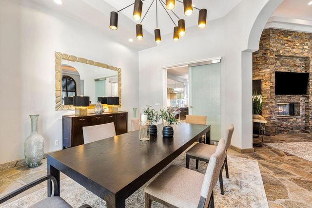 28 Clancy Lane S, Rancho Mirage, CA 92270