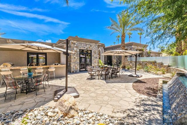 28 Clancy Lane S, Rancho Mirage, CA 92270