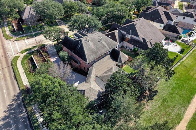 8619 Arranmore Lane, Houston, TX 77095