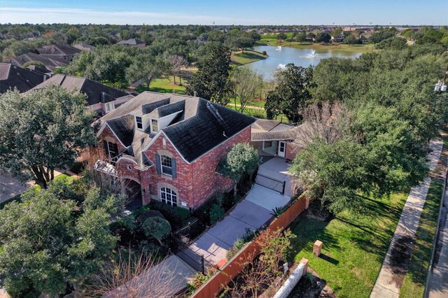 8619 Arranmore Lane, Houston, TX 77095