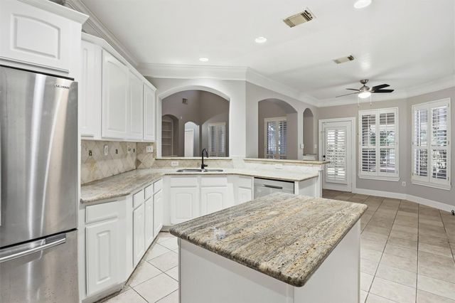 8619 Arranmore Lane, Houston, TX 77095