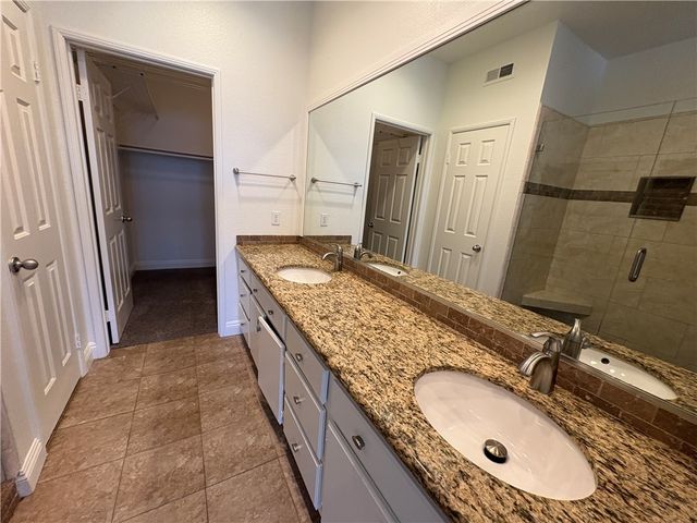 1028 S Rossano Way, Anaheim Hills, CA 92808