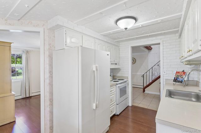 25 Beach Avenue, Port Jefferson, NY 11776