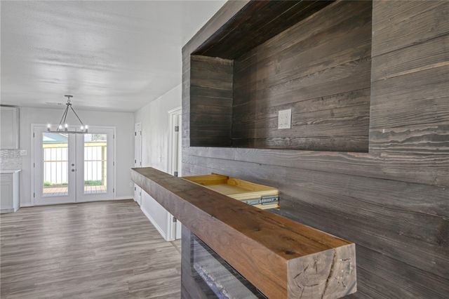 503 Perkins Street, Franklin, TX 77856