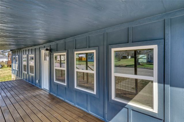 503 Perkins Street, Franklin, TX 77856