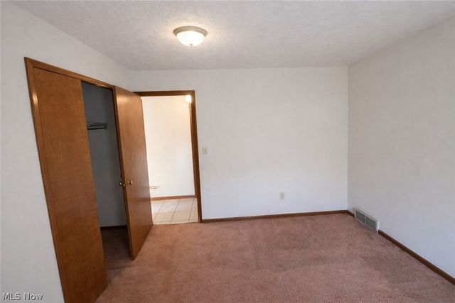 8920 York Road, North Royalton, OH 44133