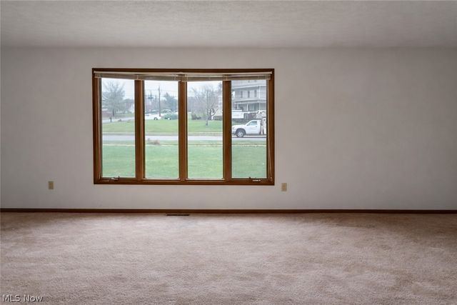 8920 York Road, North Royalton, OH 44133