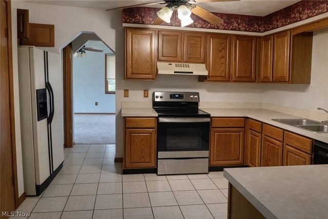 8920 York Road, North Royalton, OH 44133