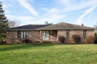 8920 York Road, North Royalton, OH 44133