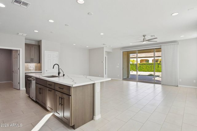 506 E CITRUS HOLLOW Way, Queen Creek, AZ 85140