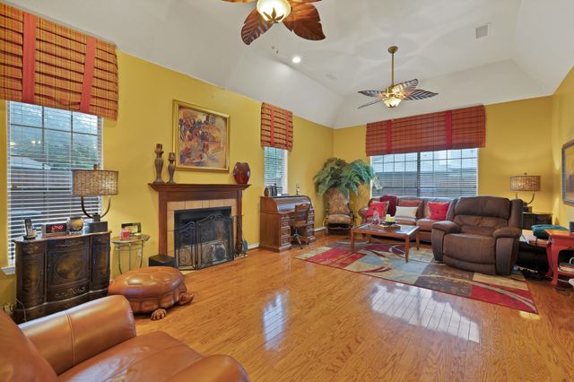 123 Native Circle, Lancaster, TX 75146