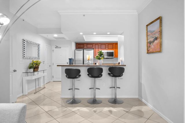347 N NEW RIVER Drive E 405, Fort Lauderdale, FL 33301