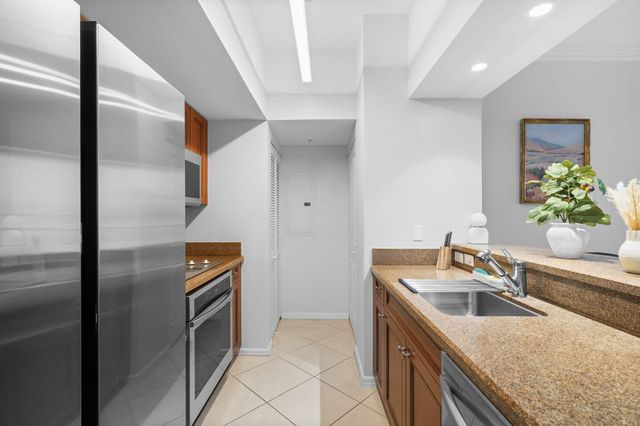 347 N NEW RIVER Drive E 405, Fort Lauderdale, FL 33301