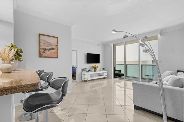 347 N NEW RIVER Drive E 405, Fort Lauderdale, FL 33301