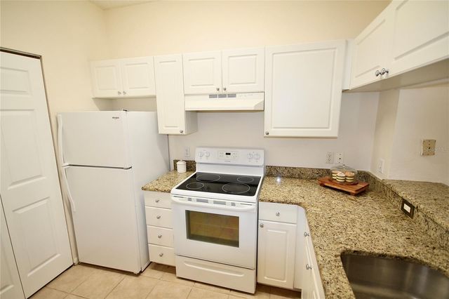 913 ARBOR LAKES CIRCLE 913, Sanford, FL 32771