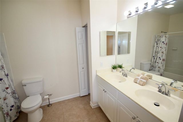 913 ARBOR LAKES CIRCLE 913, Sanford, FL 32771