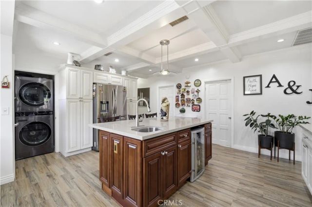 1717 Phillips Way, Highland Park, CA 90042