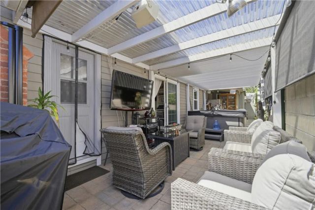 1717 Phillips Way, Highland Park, CA 90042