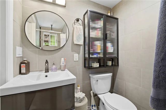 1717 Phillips Way, Highland Park, CA 90042