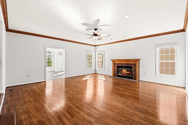 10 SARASOTA DR, Stafford, VA 22554