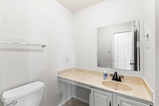 10 SARASOTA DR, Stafford, VA 22554