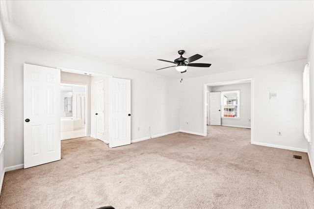 10 SARASOTA DR, Stafford, VA 22554